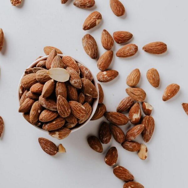 wie lange braucht ein mandelbaum bis er früchte trägt