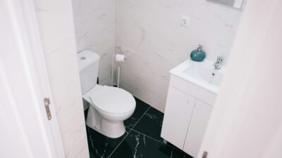 sehr kleines gäste wc gestalten